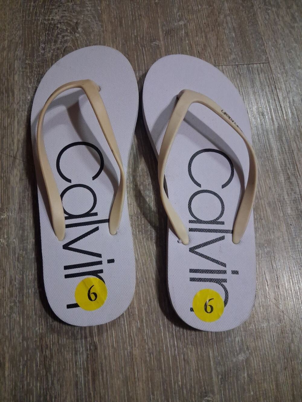Brand New Calvin Klein "Salma" Women's Flip Flop Sandals